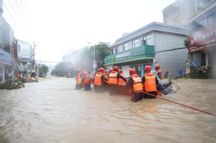 湖北隨縣強(qiáng)降雨.jpg